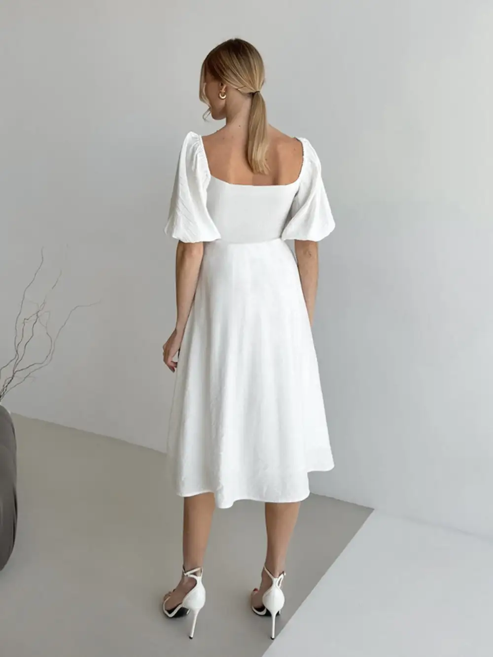Gathered Detail Puff Sleeve Midi Dress