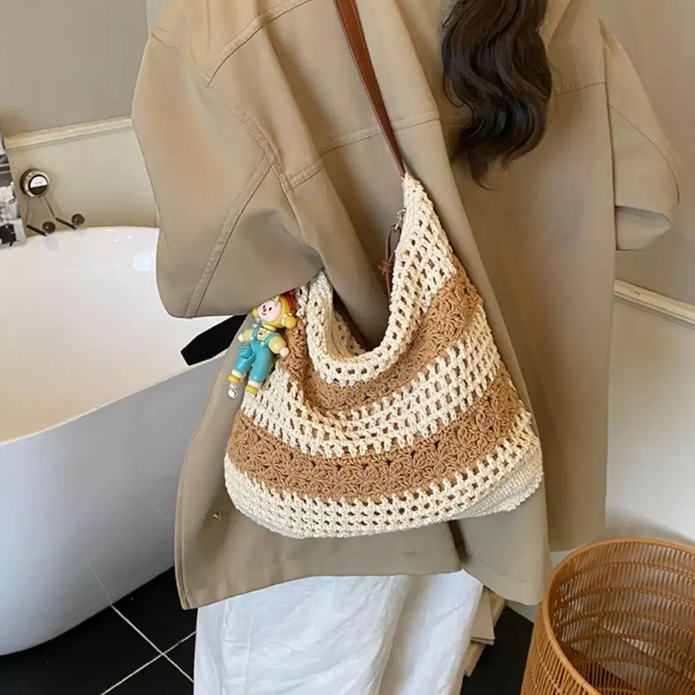 Women's Rounded Crochet Knit Shoulder Bag