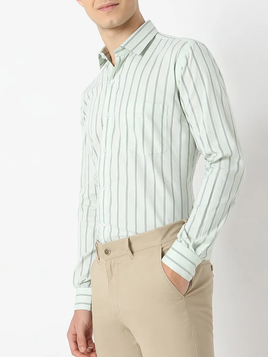 Weekend Striped Slim Fit Men's Formal Shirt