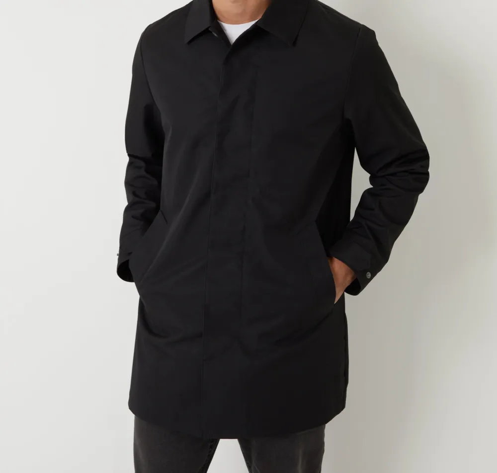 Men's Black Water-Resistant Longline Coat