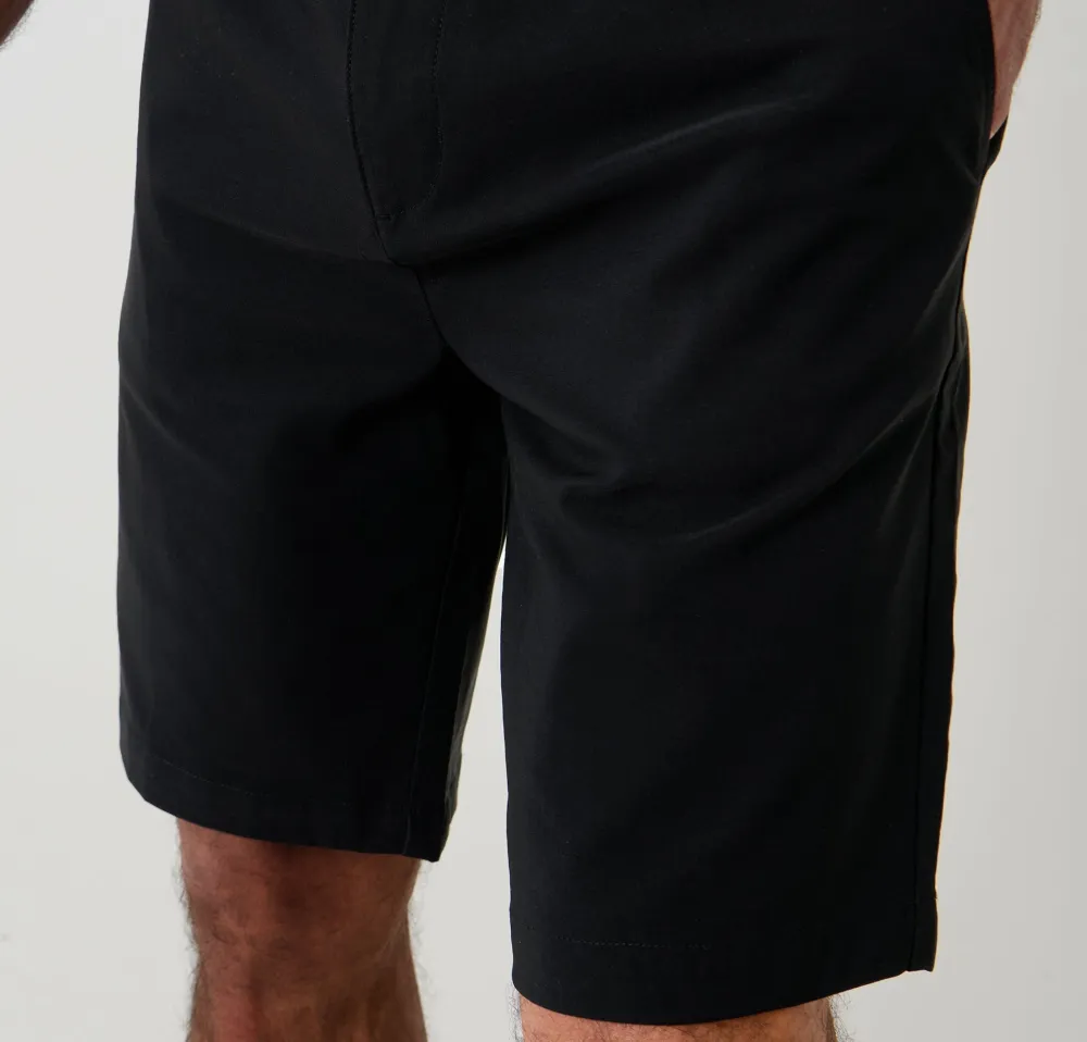 Men's Black Regular-Fit Elastic-Waist Stretch Chino Shorts