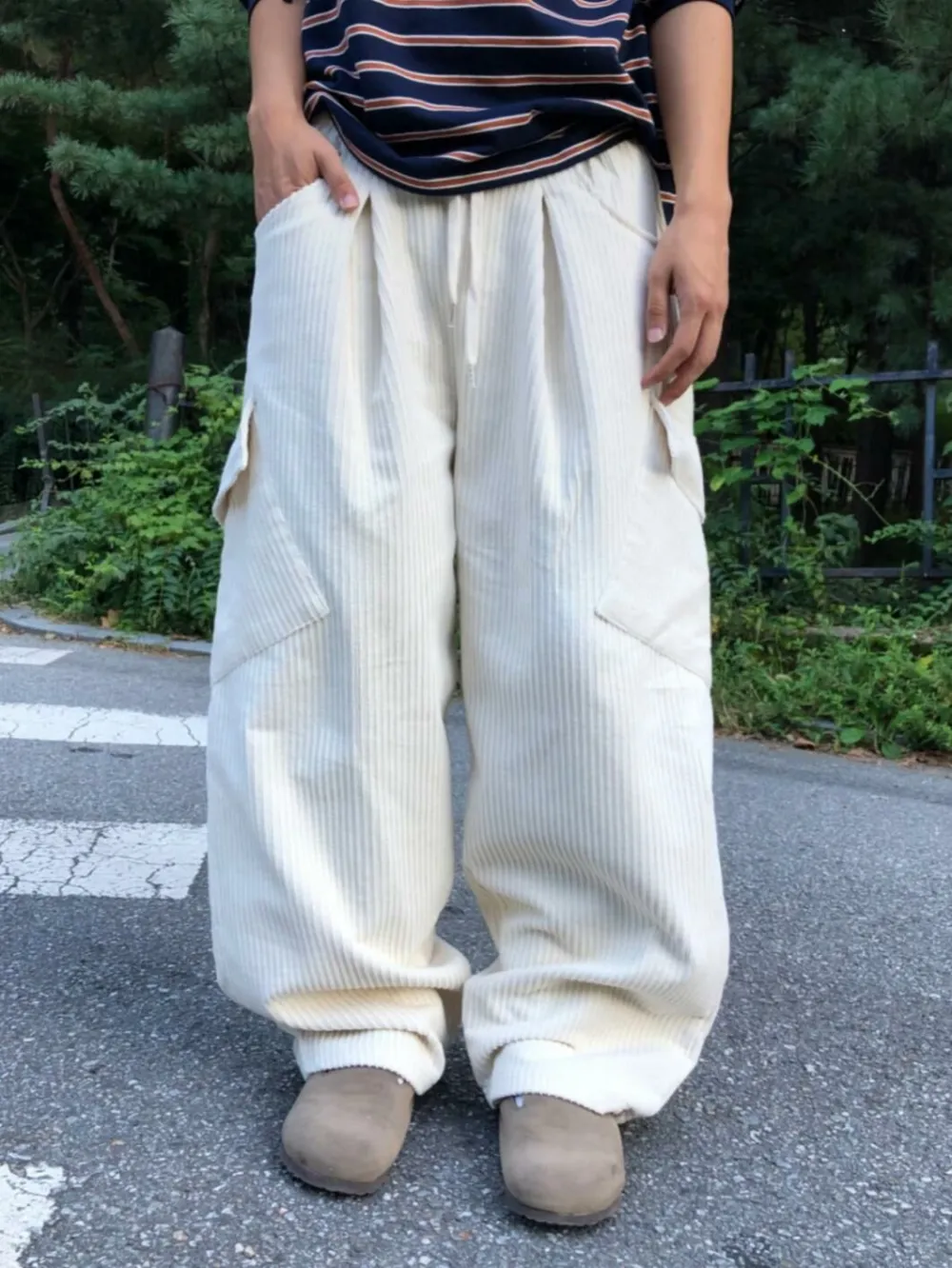 Corduroy Relaxed Solid Casual Pants