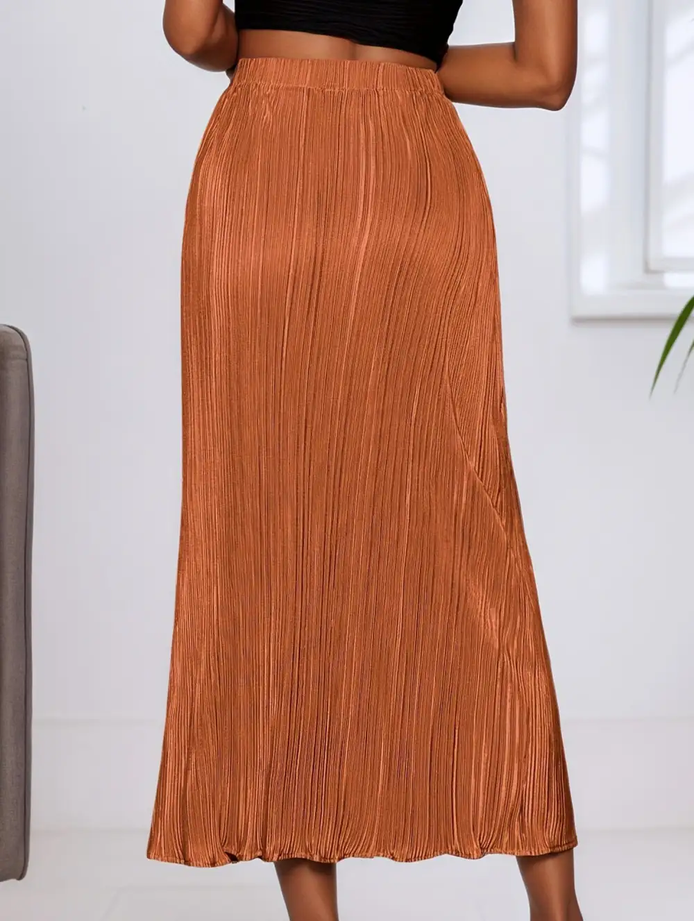 Slit Pleated Midi Skirt