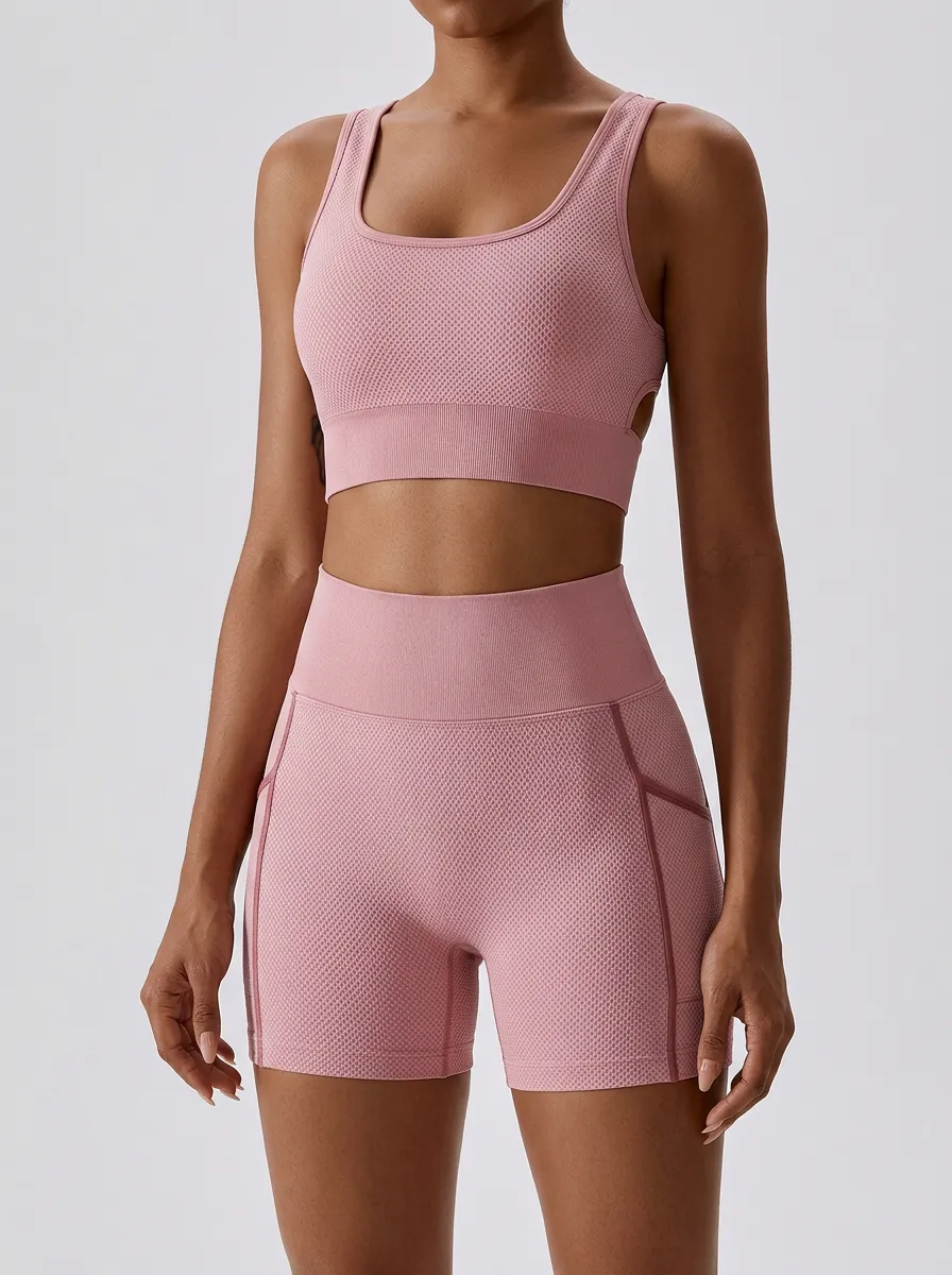 Weekend Textured Detail Seamless Design Finish Women's Tank Top And Sports Shorts Set