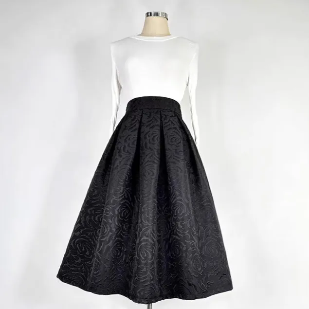 Contemporary Studio Everyday Casual Pocket Skirt