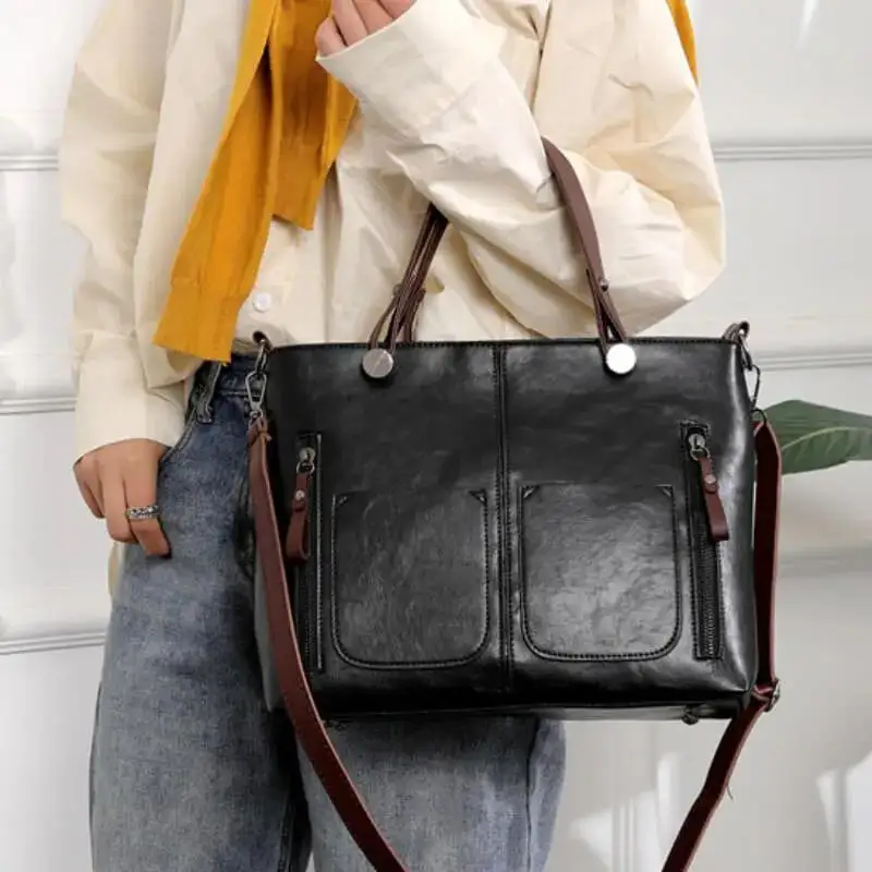 Smooth Shoulder Bag