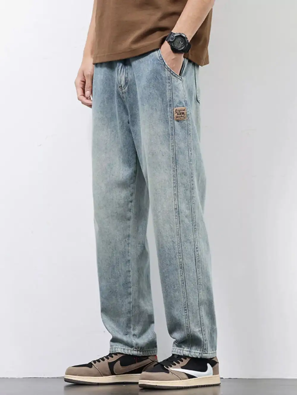 Relaxed Fit Jeans