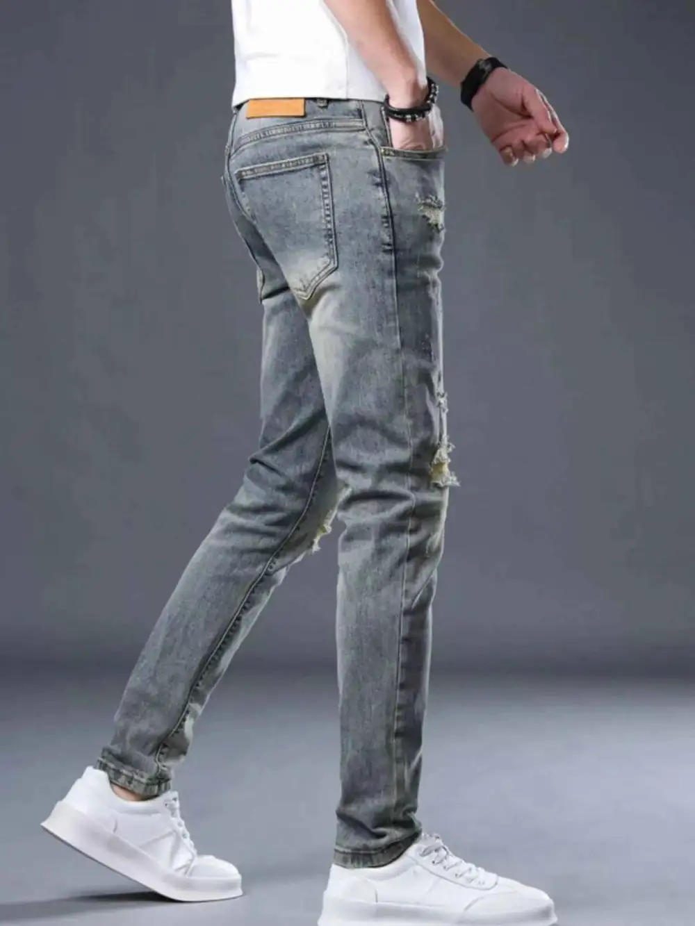 Relaxed Distressed Slim Fit Jeans