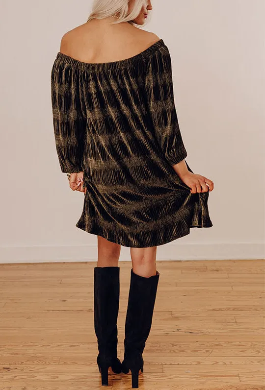 Pleated Striped Scoop Neck Three-Quarter Sleeve Relaxed Dress