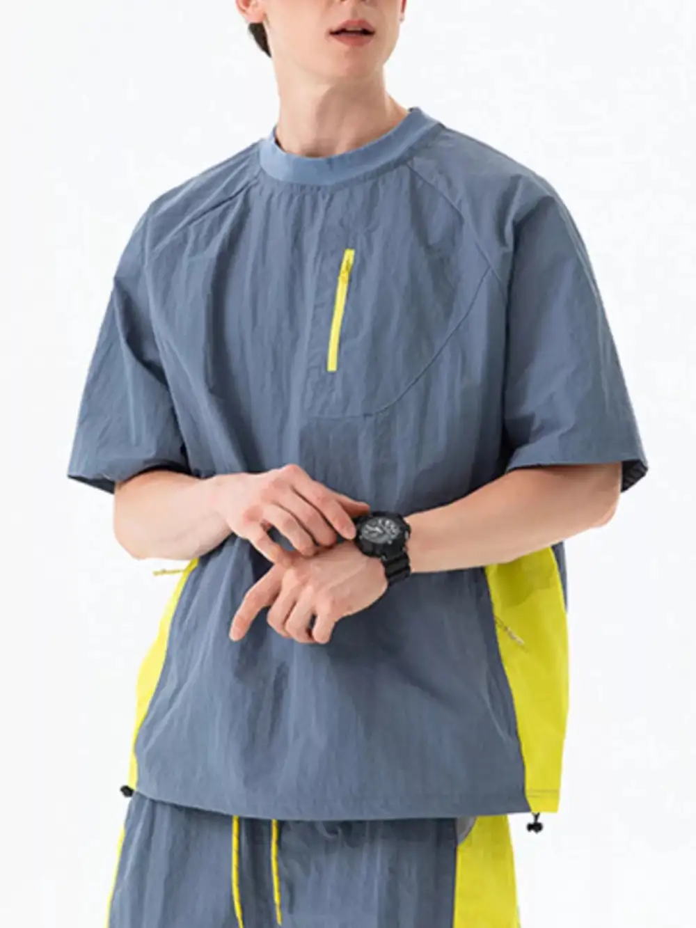 Contrast Round-Neck Short-Sleeve T-Shirt