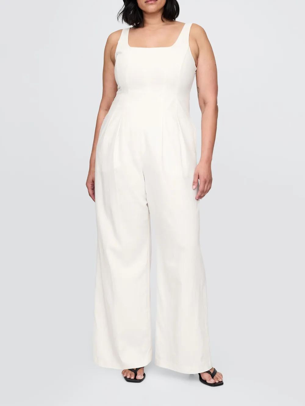 Soft Square Collar Strap Pants