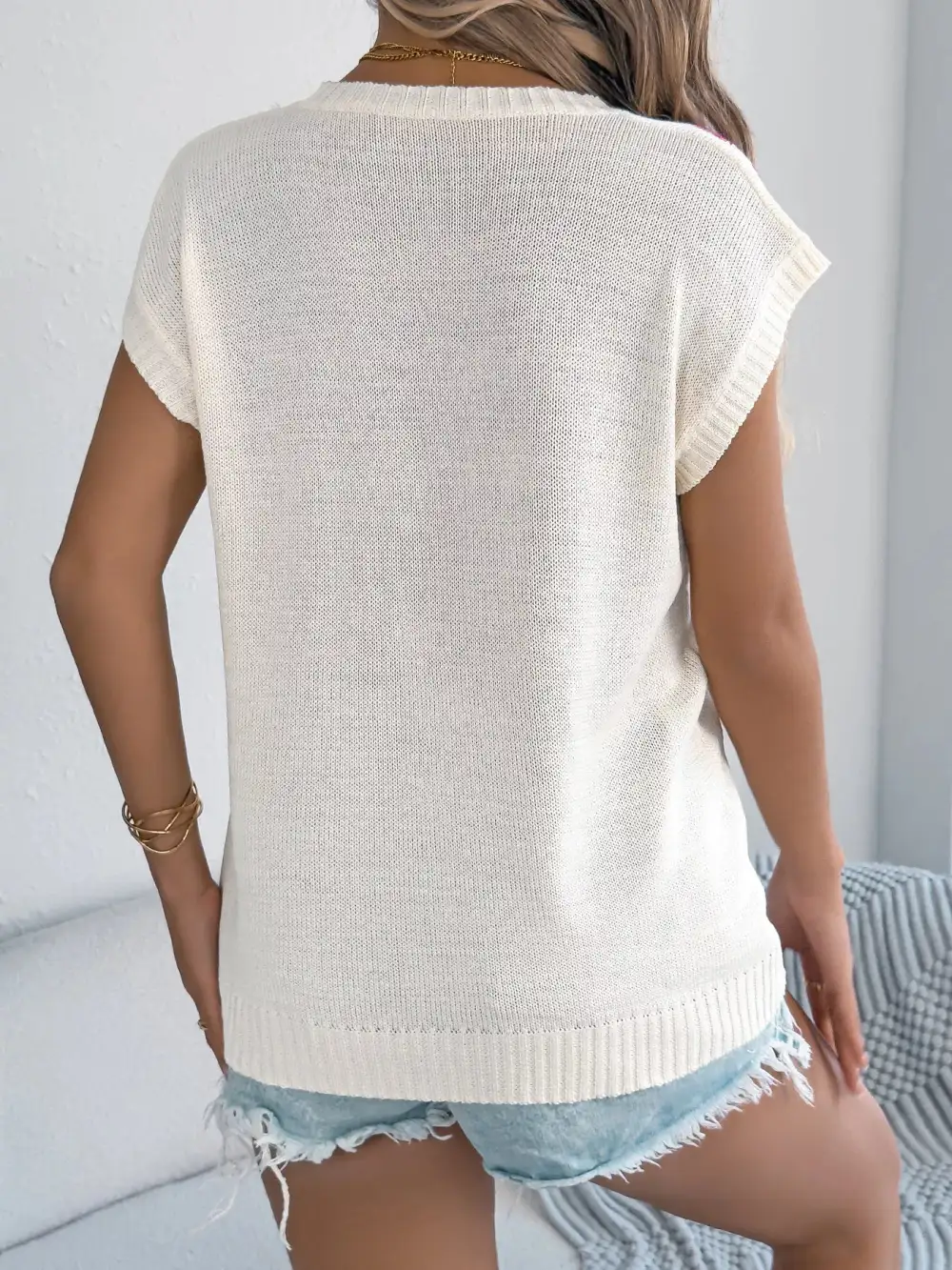 Flower Round Neck Sweater