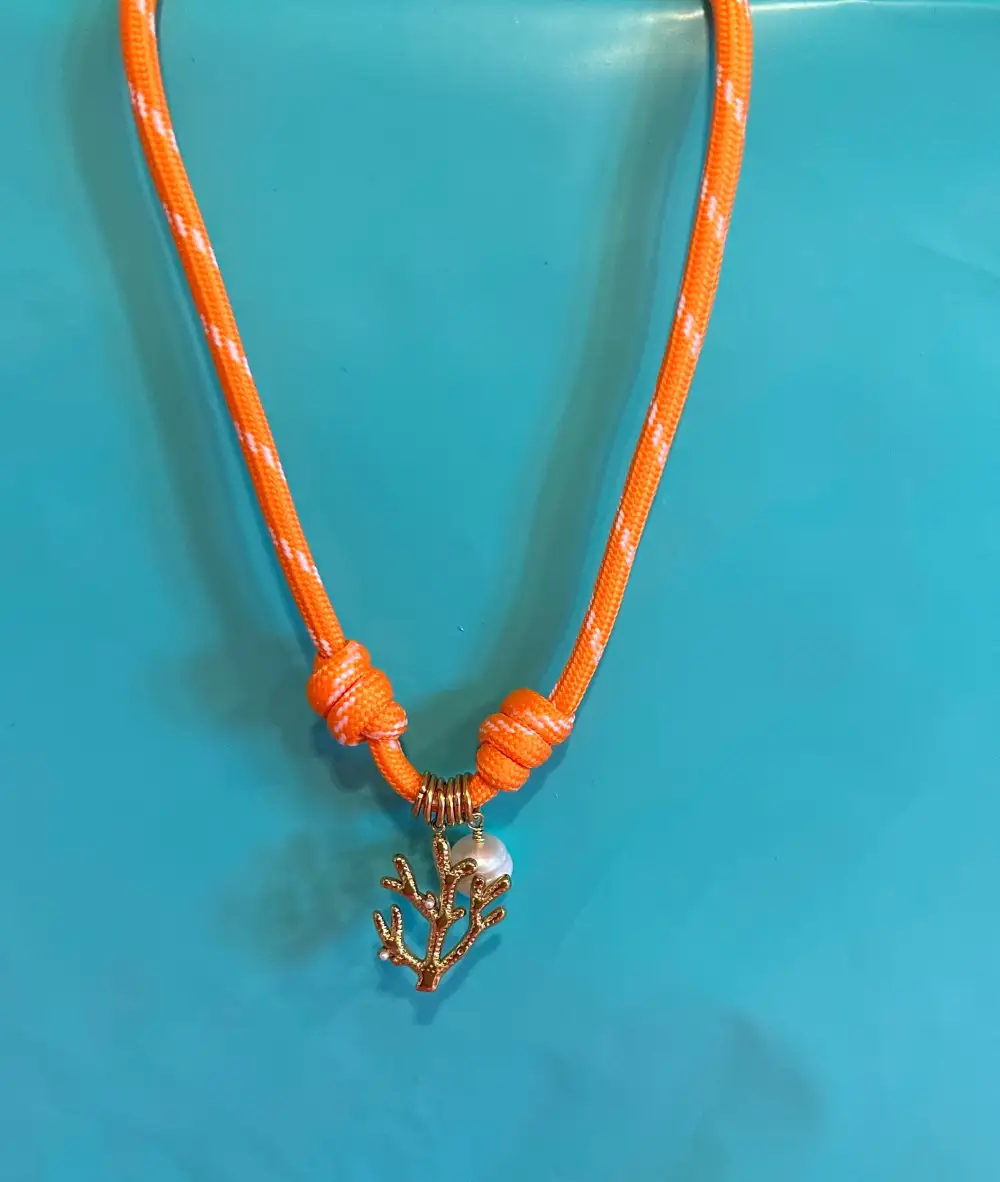 Bold Charm Fashion Necklace