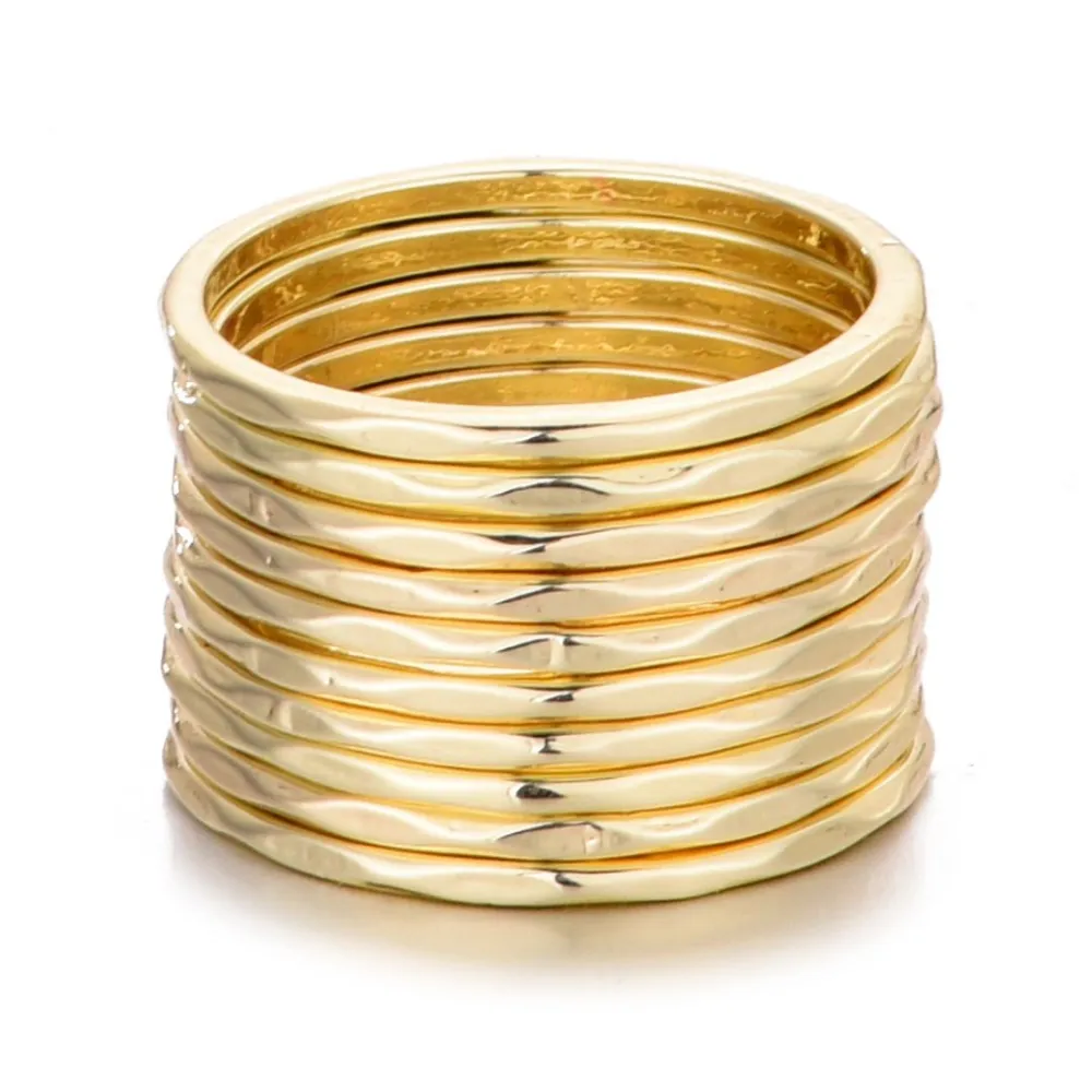Refined Band Fashion Ring