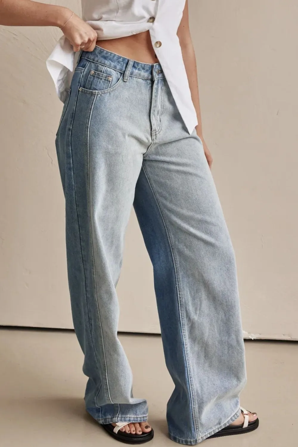 Contrast Straight Leg Pocket Denim Jeans