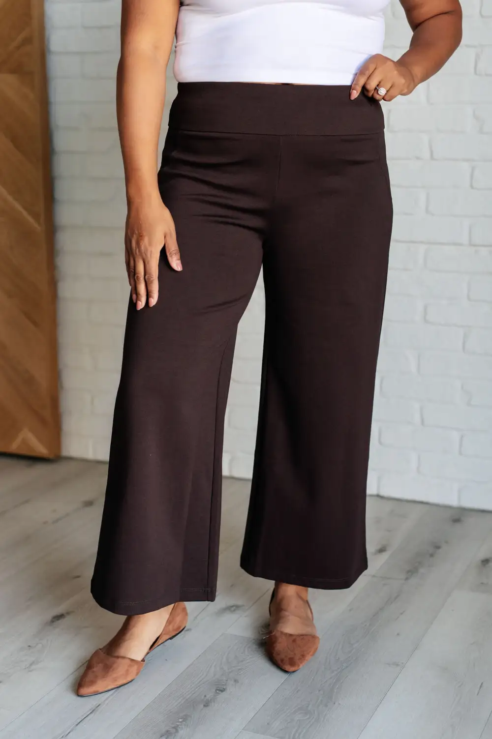 Magic Wide Leg Crop Pants