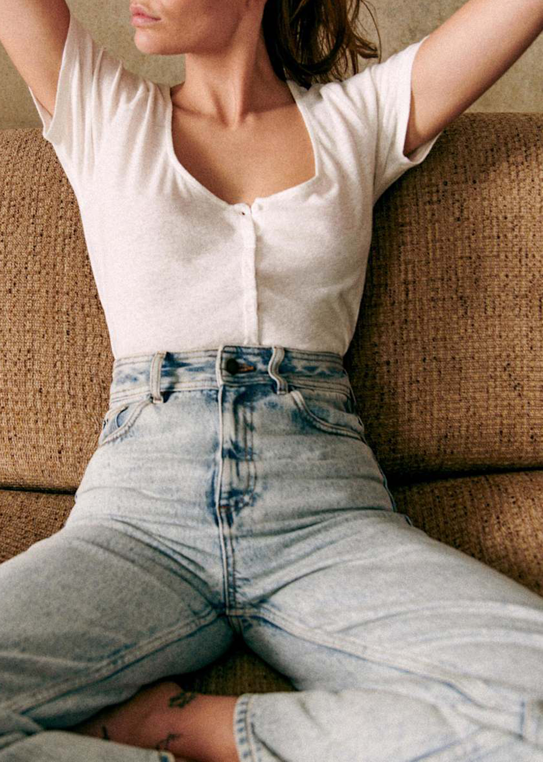 Solid Color Round Neck Cotton And Linen T-Shirt Short Sleeves