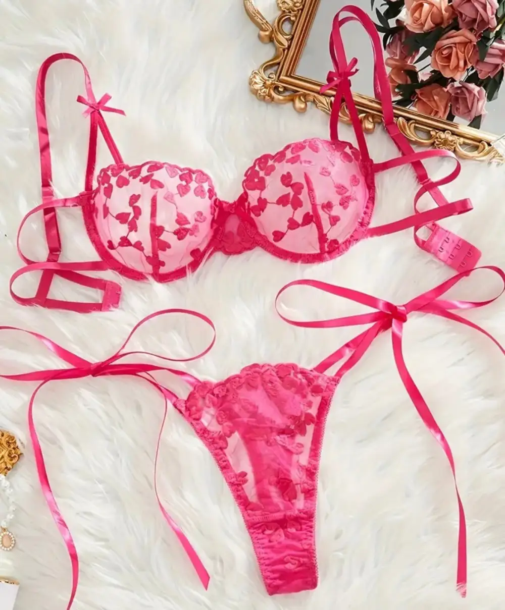 Refined Heart Bow Detail Lingerie Set