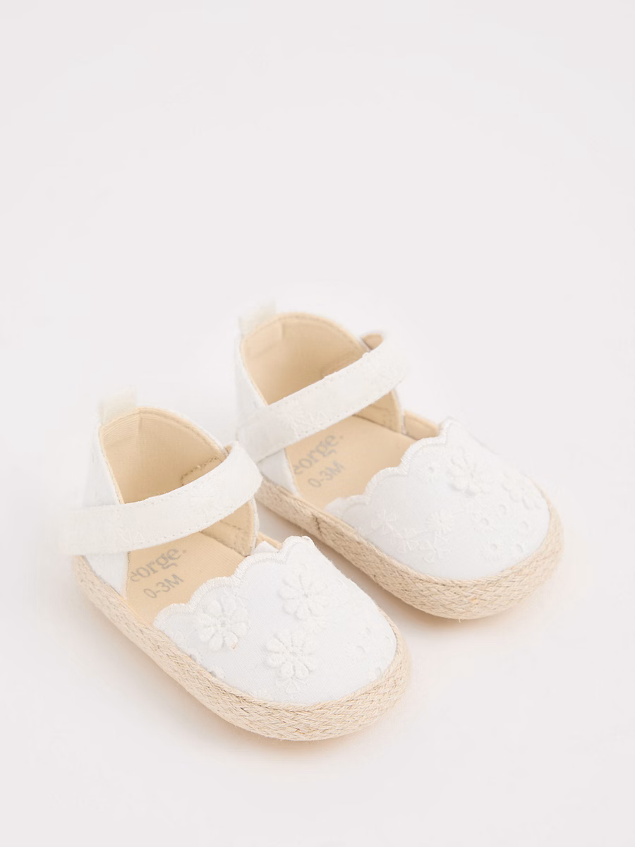 White Embroidered Espadrilles detail 2