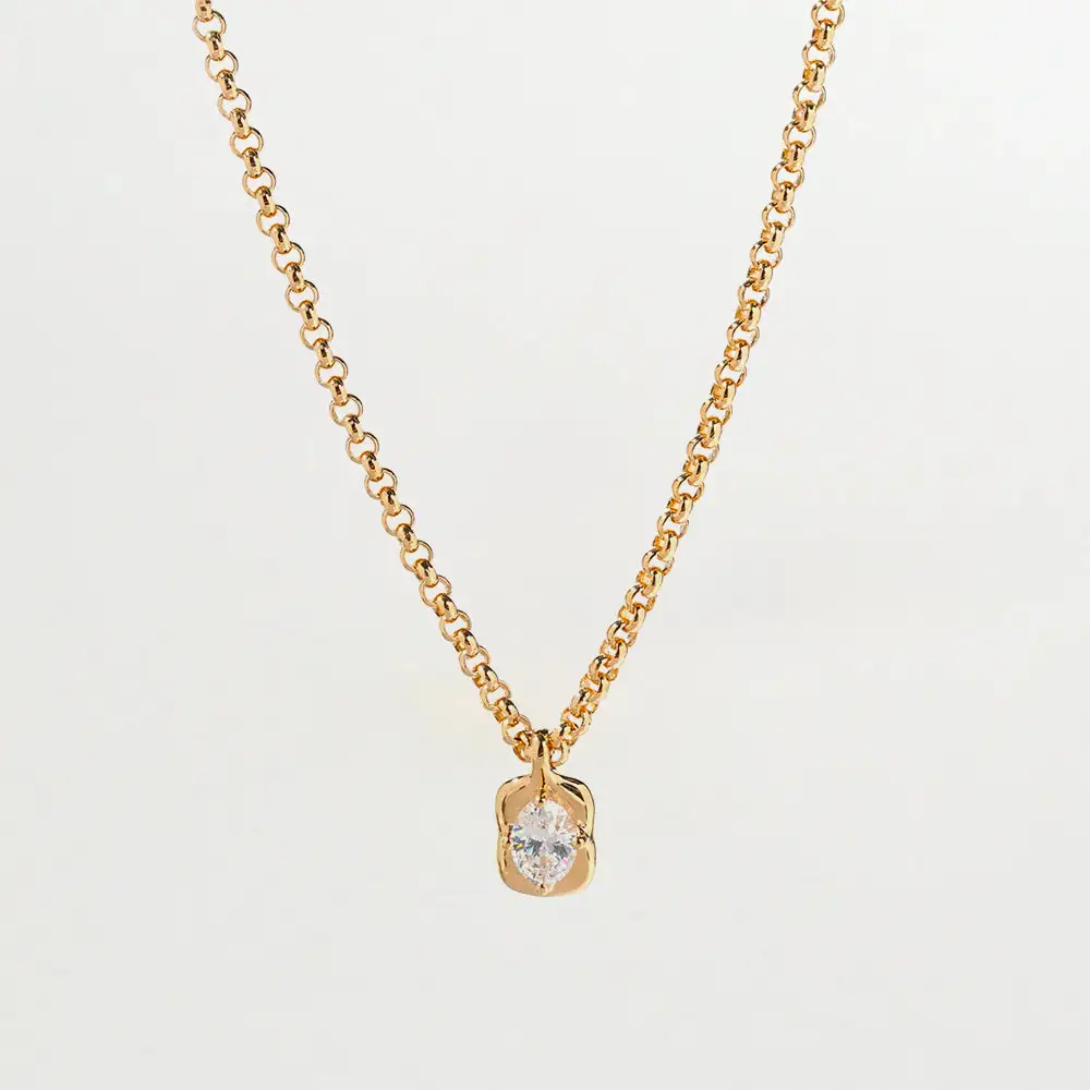 Modern Oval Pendant Necklace