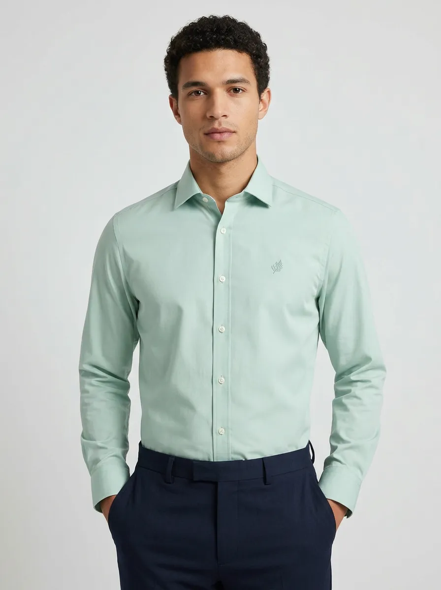 Men's Non-Iron Cotton Leaf Logo Embroidered Button-Down Shirt