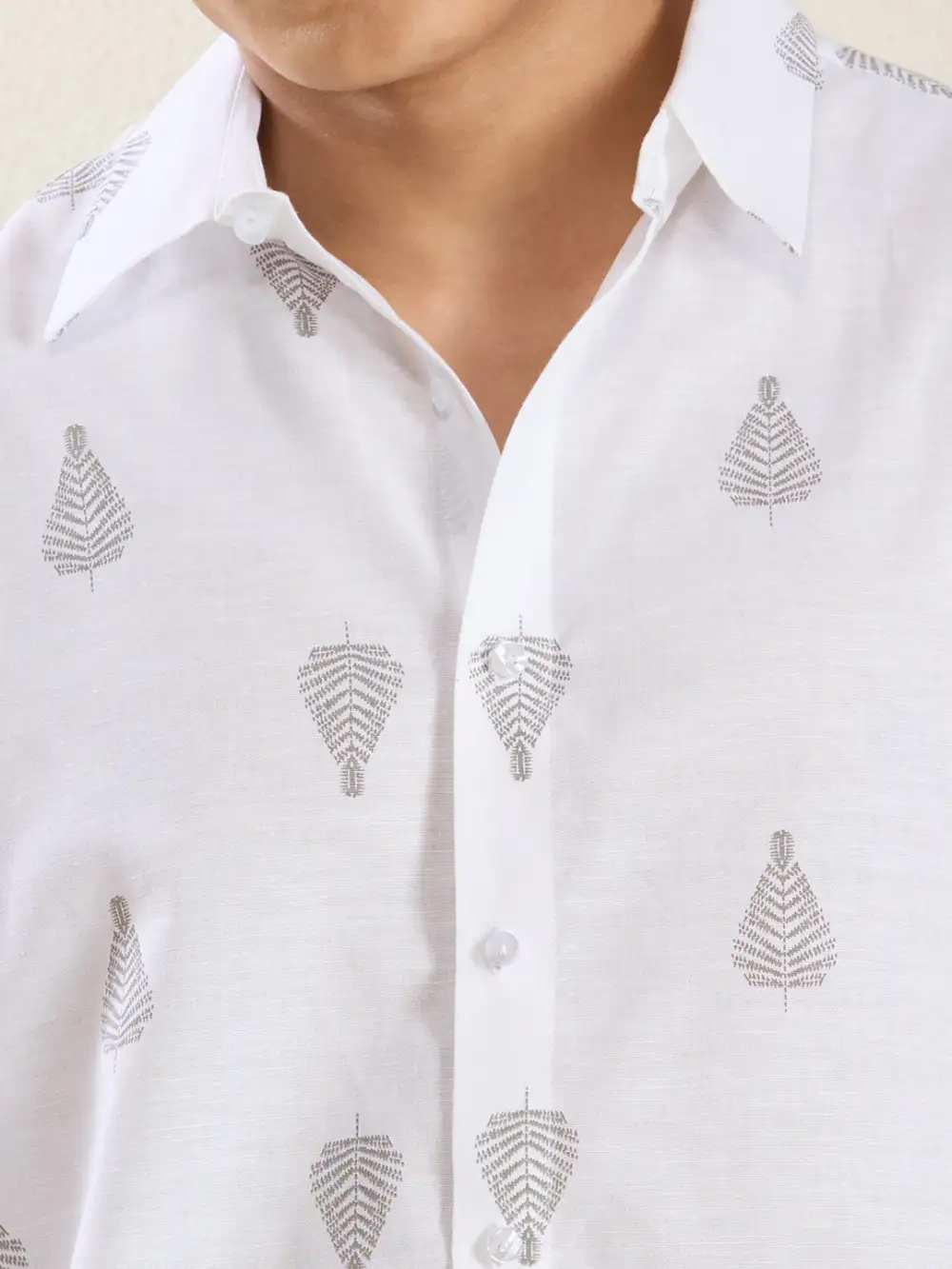 Textured Half Sleeve Printed Men's Formal Shirt