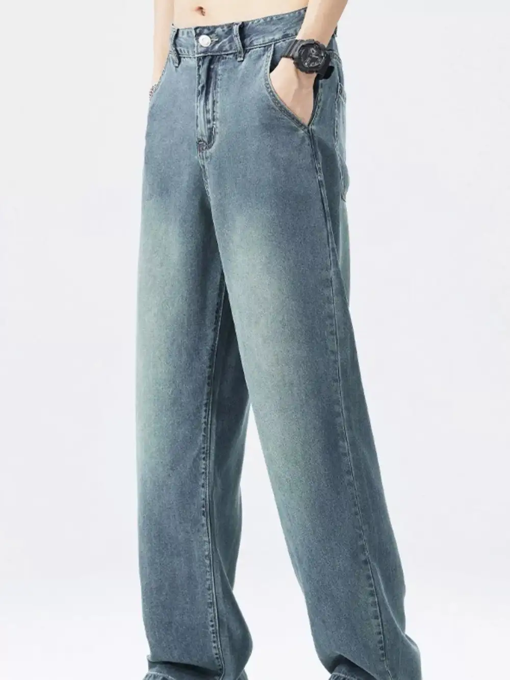 Relaxed Fit Wide Leg Vintage Wash Jeans