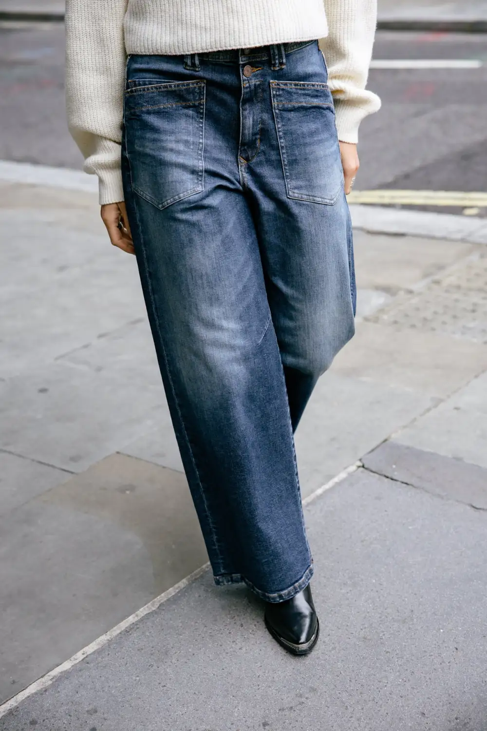Women's Modern Contemporary Denim Jeans