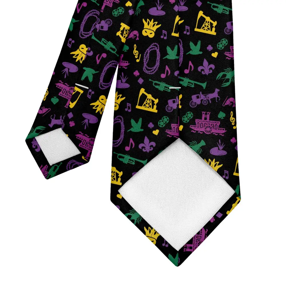 Polished Heritage Emblem Detail Necktie