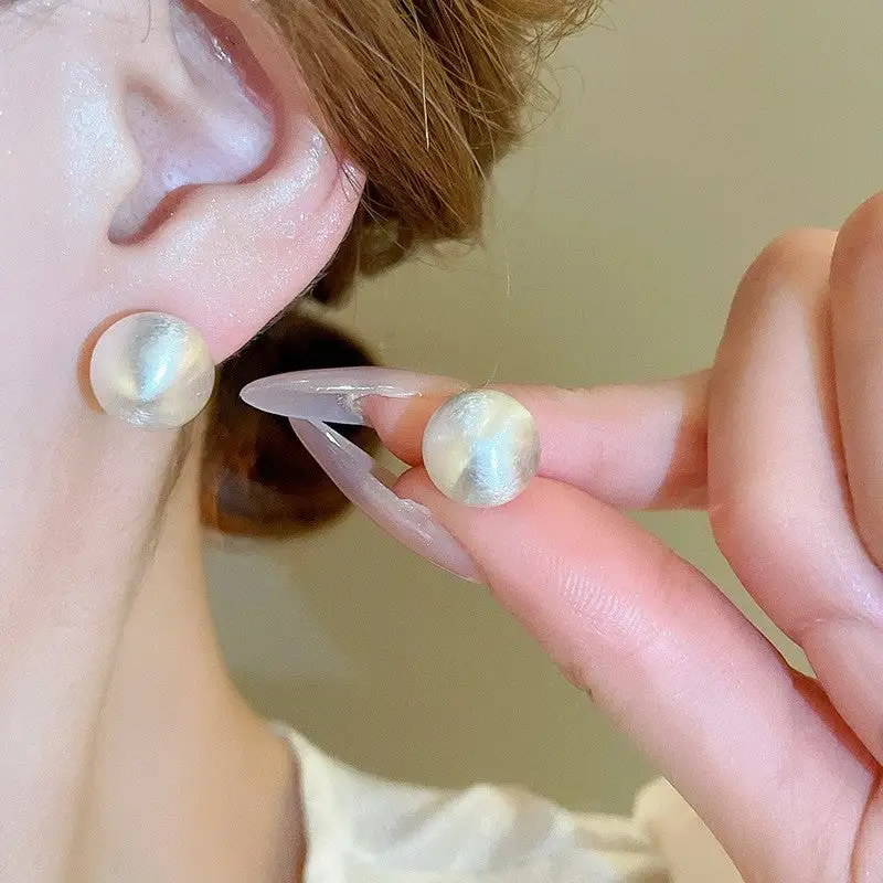 Minimal Design Vintage Statement Earrings