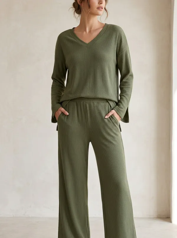 Ribbed Relaxed Women's V-Neck Casual Lounge Set