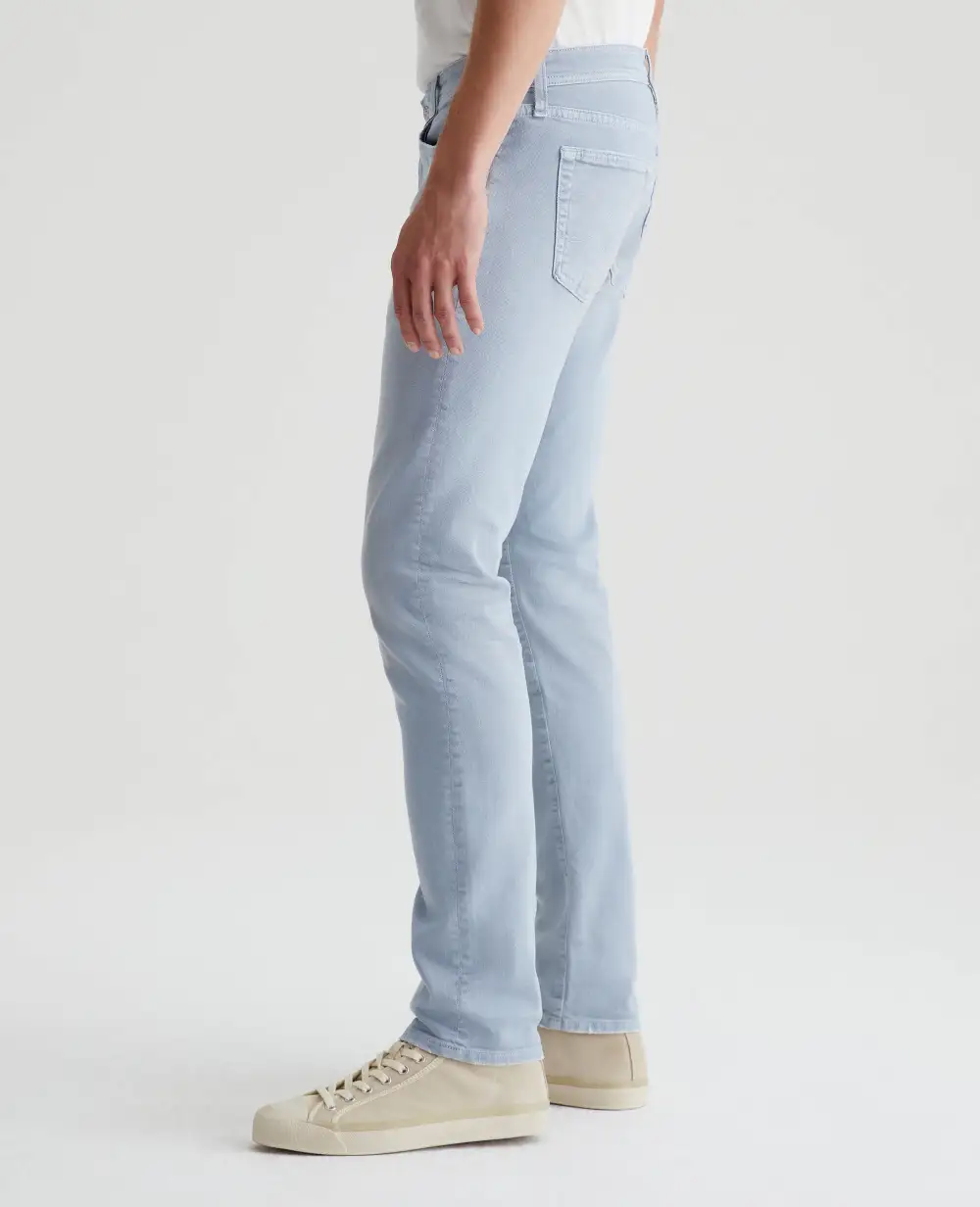 Men's Streamlined Clean-Cut Jeans
