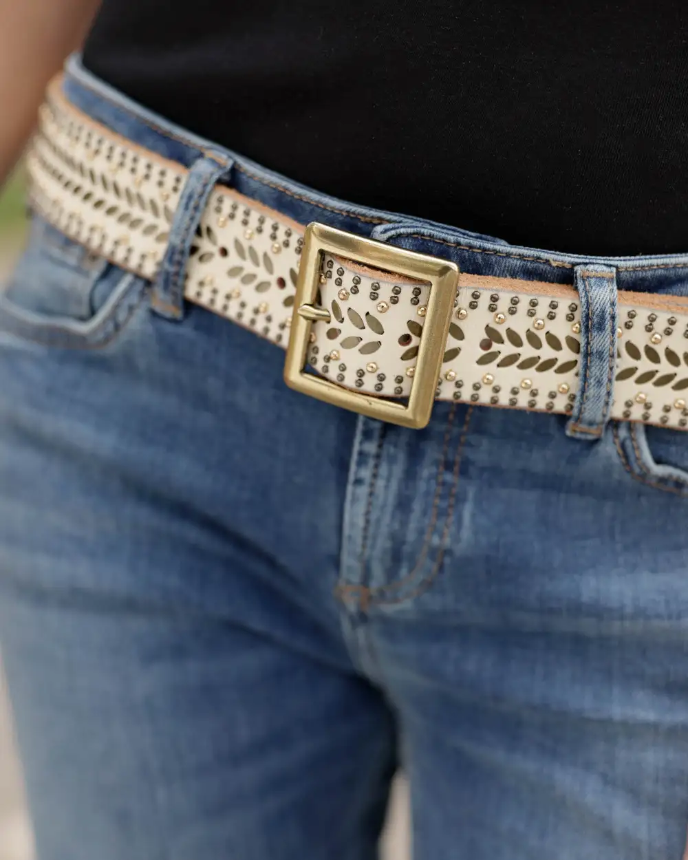 Studded Leather Waist Belt With Square Buckle