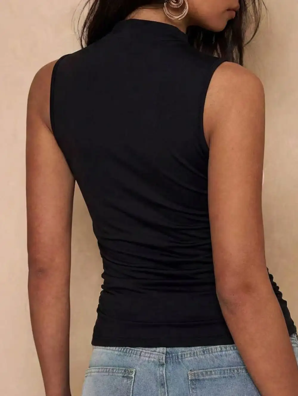 Metal Buckle Ruched Slim Sleeveless Top