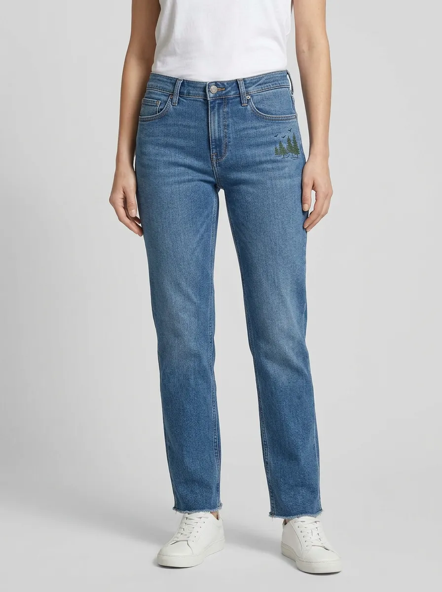 Women's Pine Tree Bird Embroidered Frayed-Hem Mid-Rise Straight-Leg Jeans