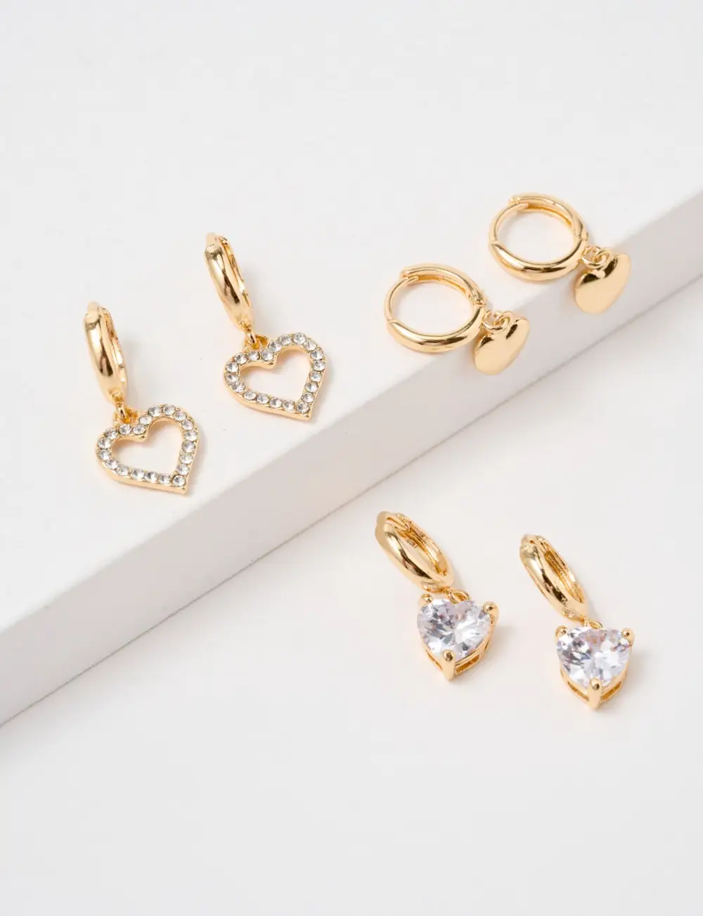 Vintage Elegant Heart-Shaped Pendant Earrings