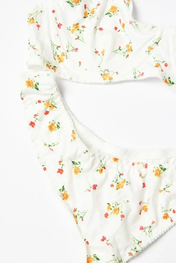 Elegant Floral Print Lingerie Set