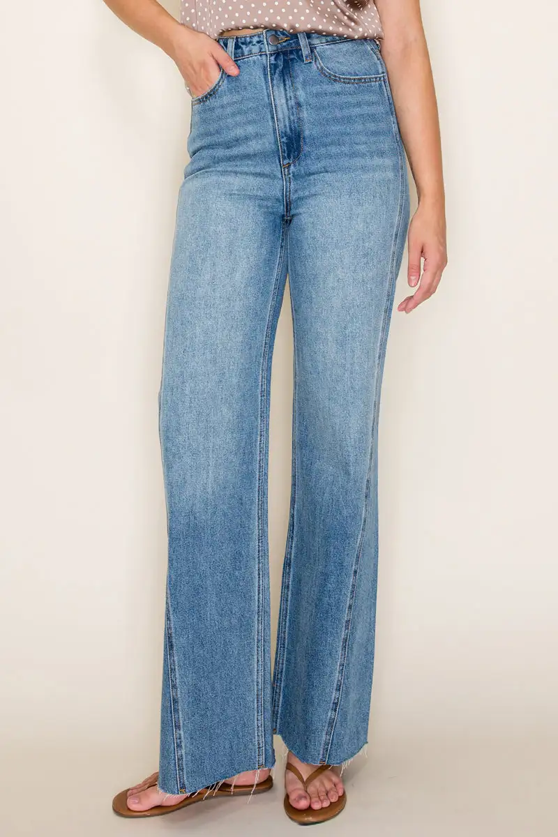 Women's High Rise Cutoff Hem Side Seam Wide Leg Rigid Denim Jeans