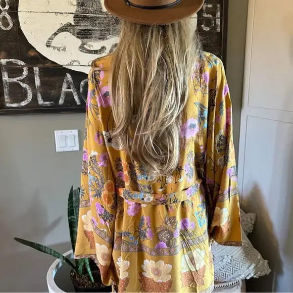 Floral Belted Kimono Sleeve Cardigan