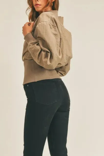 Everyday Refined Pocketed Jacket
