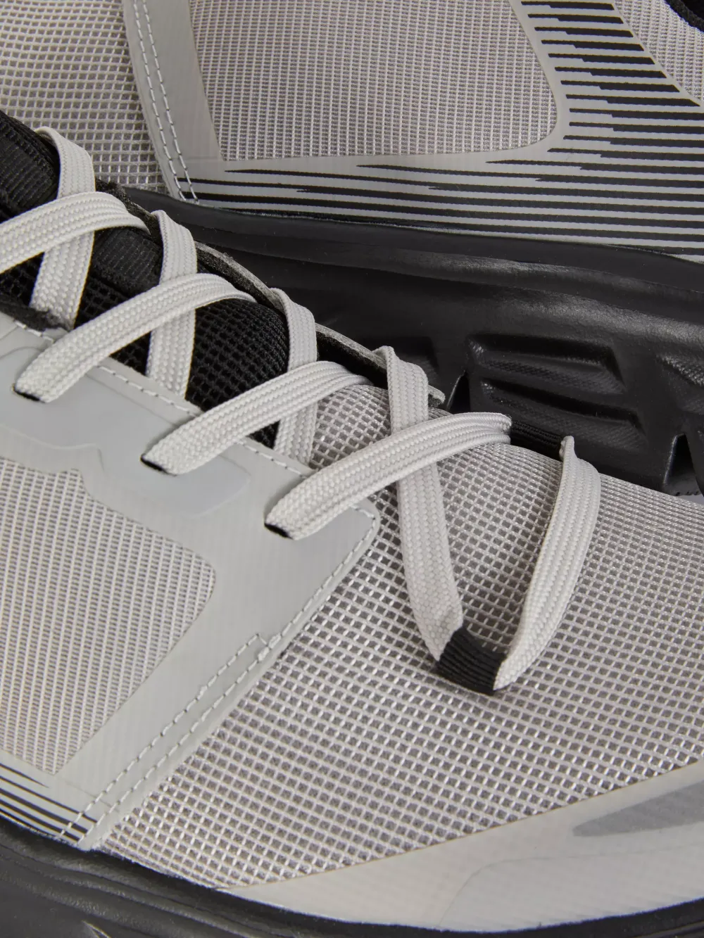 Breathable Knitted Thick-Soled Non-Slip Sneakers