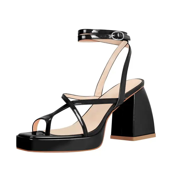 Chunky Mid Heel Crisscross Platform Sandals