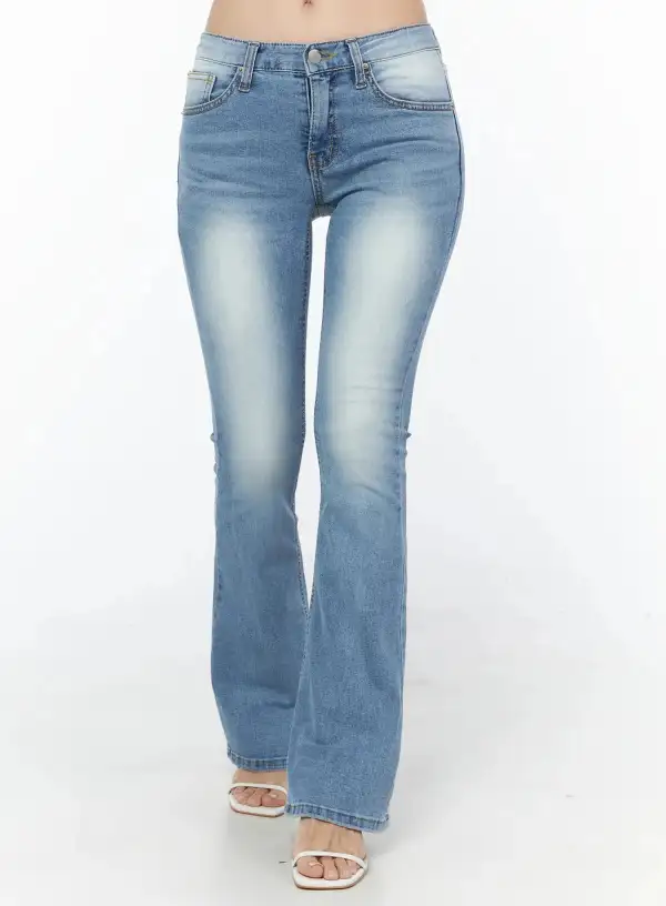 Pocketed Bootcut Jeans