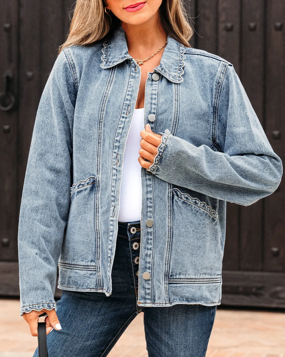 Women's Scallop Trim Collar Patched Pocket Button Up Mineral Washed Denim Jacket