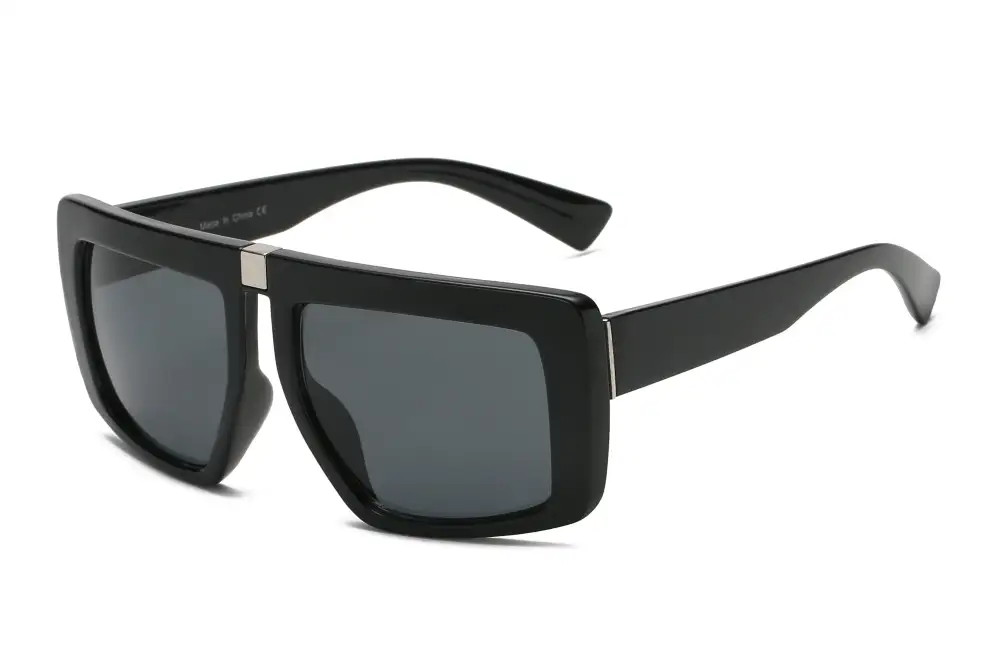 Bold Retro Vintage Oversized Sunglasses