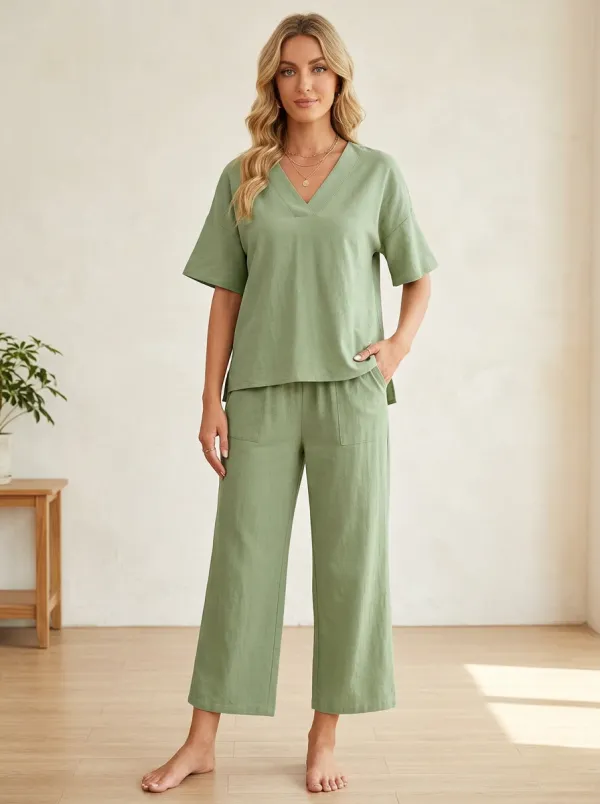 Easy-Wear Short-Sleeve Women's V-Neck Shirt