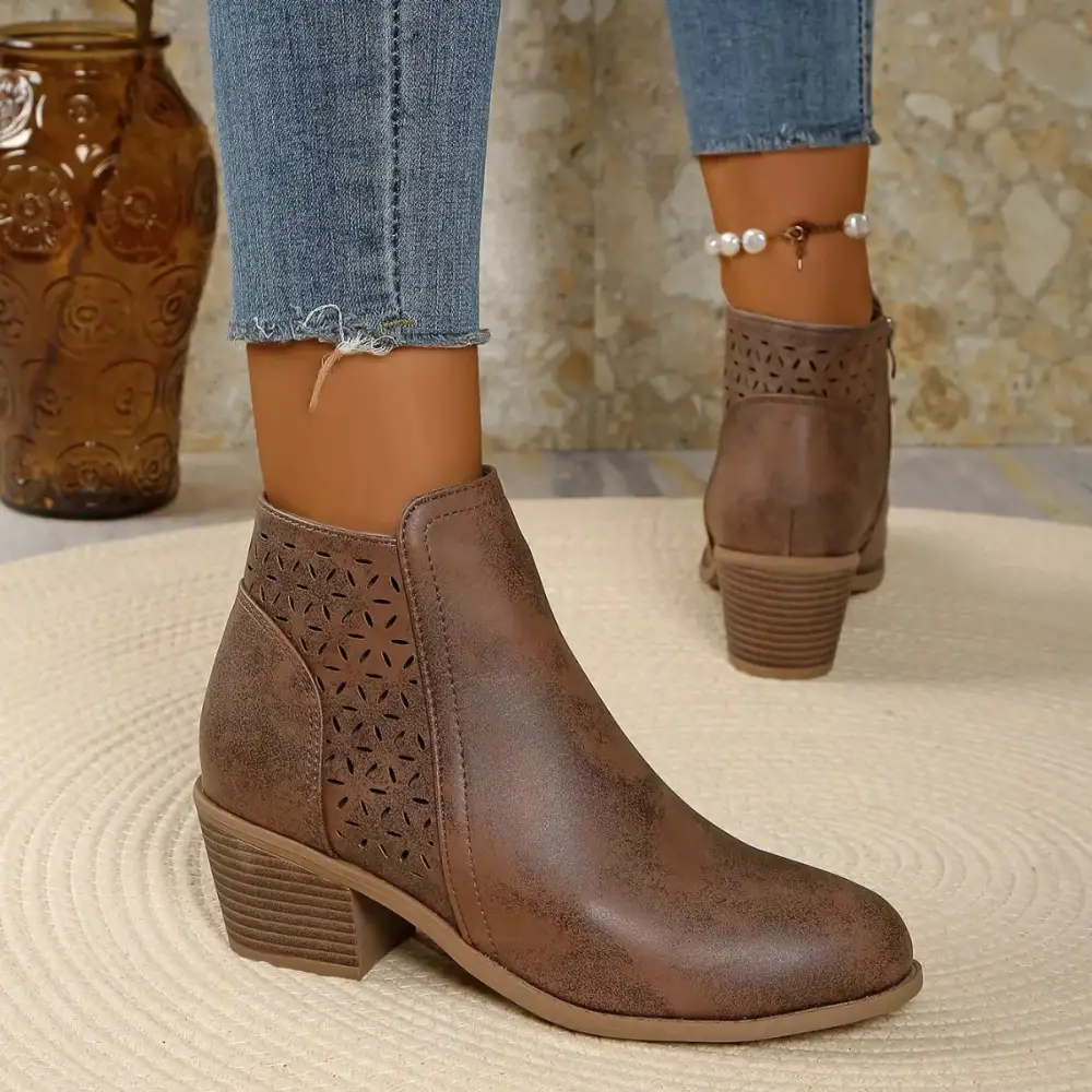 Structured Pointed Toe Block Heel Boots