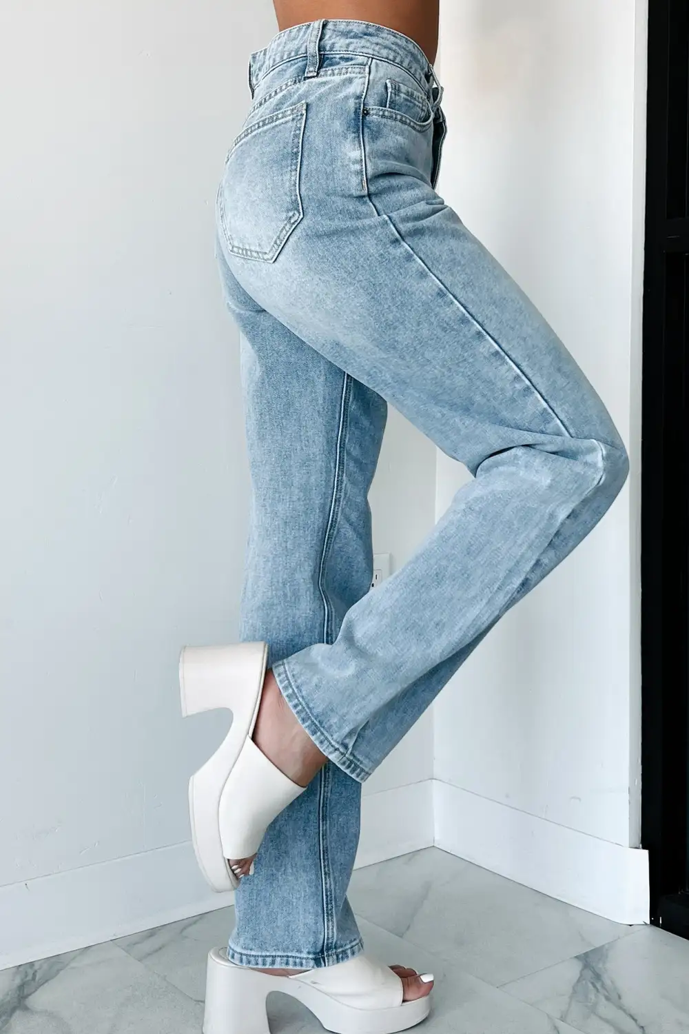 High Rise Straight Leg Jeans