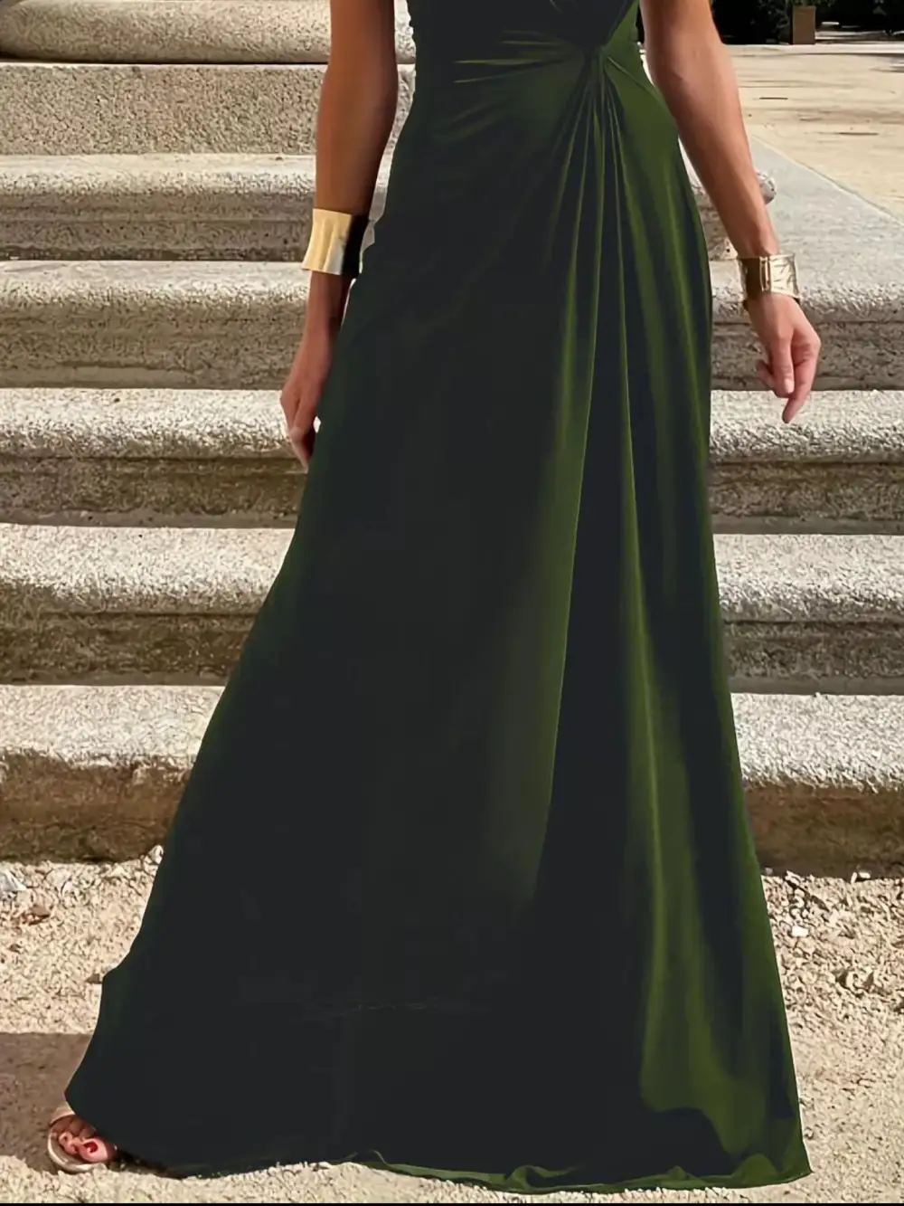 Round Neck Sleeveless Maxi Dress