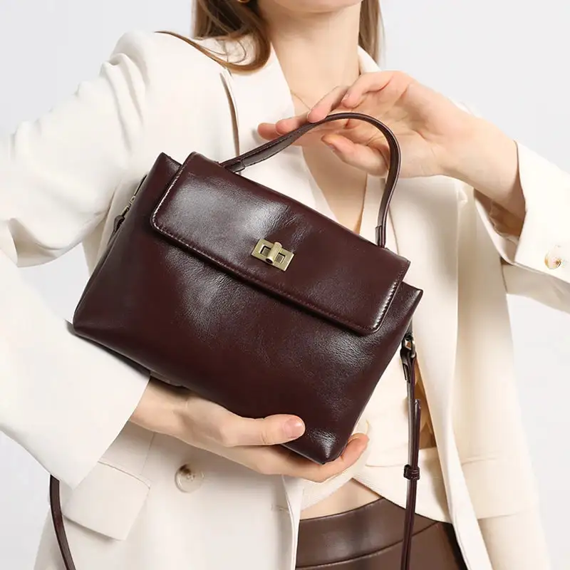 Classic Casual: Genuine Leather Luxury Handbag